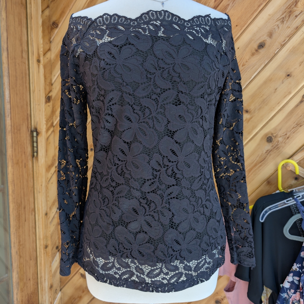 Elegant Black Lace Off-Shoulder Top